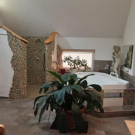 Hotel Gasthof Zur Krone Оберцент Экстерьер фото