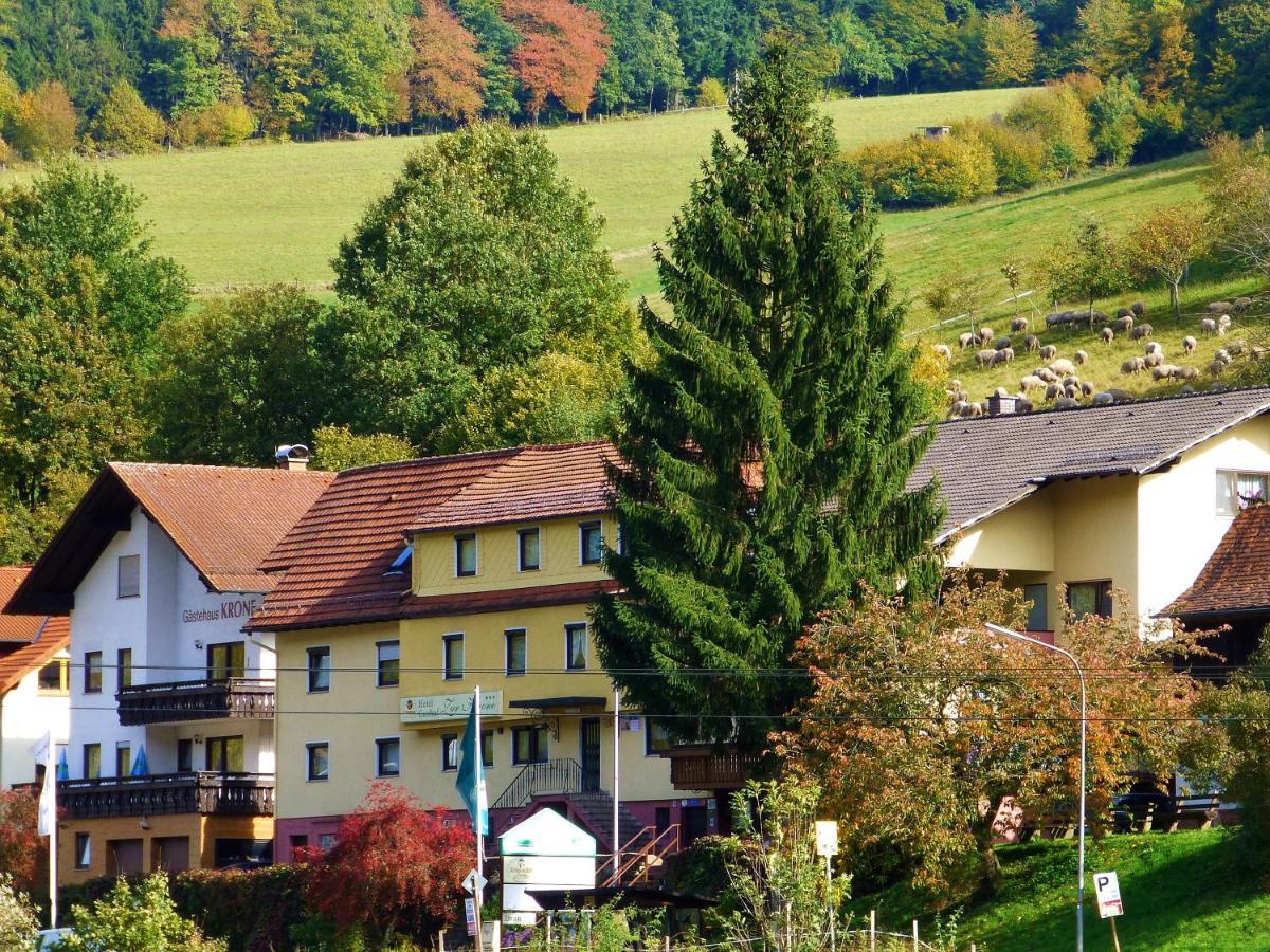 Hotel Gasthof Zur Krone Оберцент Экстерьер фото